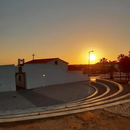 Lagoa House - Casa Típica Algarvia Casa de Férias *